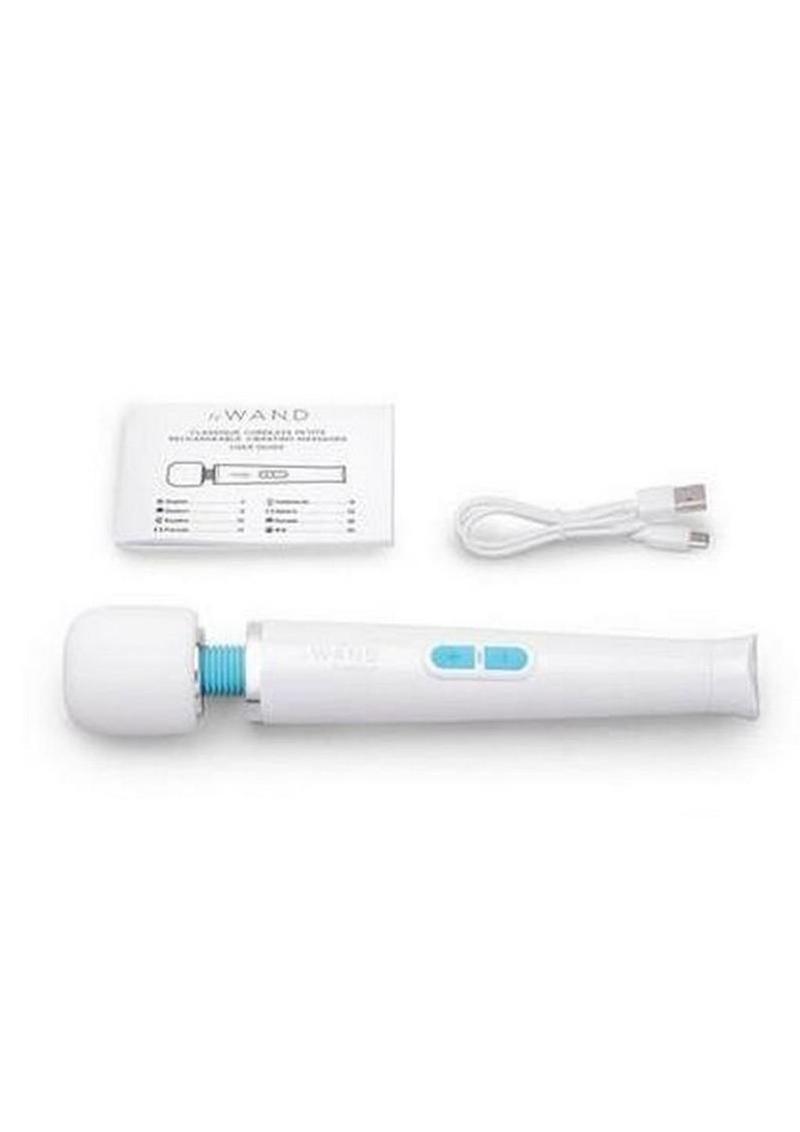 Le Wand Classique Petite Wand Silicone Rechargeable Massager