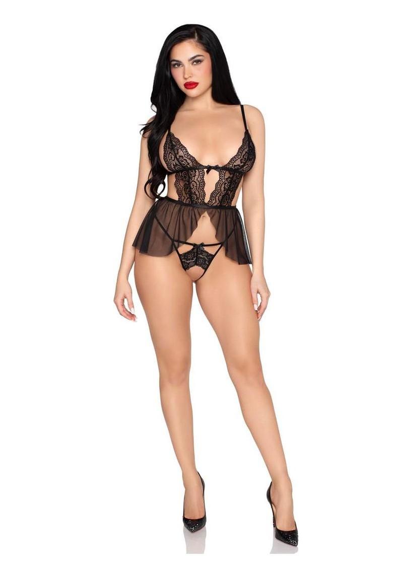 Leg Avenue Scalloped Lace and Mesh Babydoll and Matching Crotchless Panty